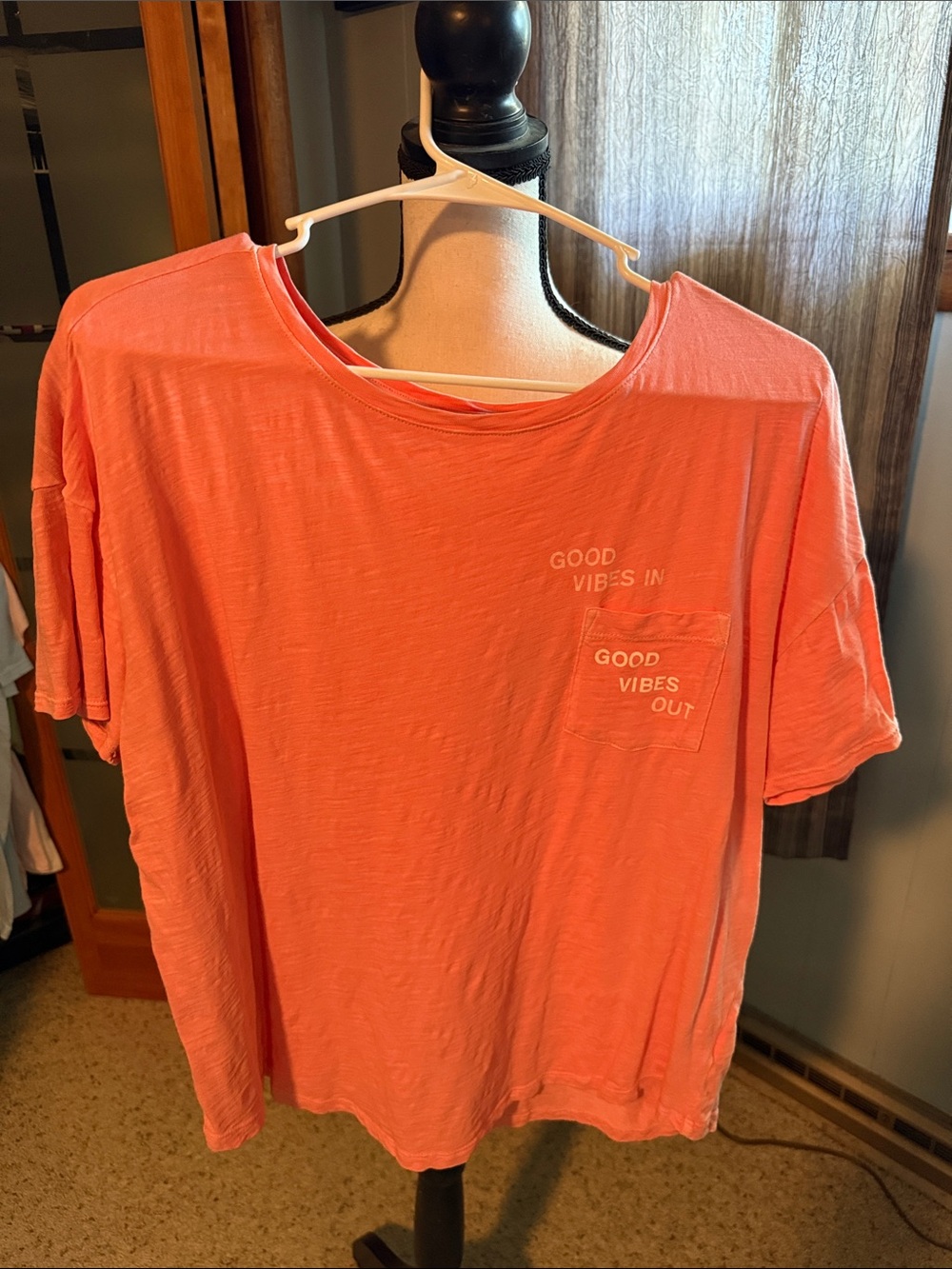 Old Navy Coral Short Sleeve Tee